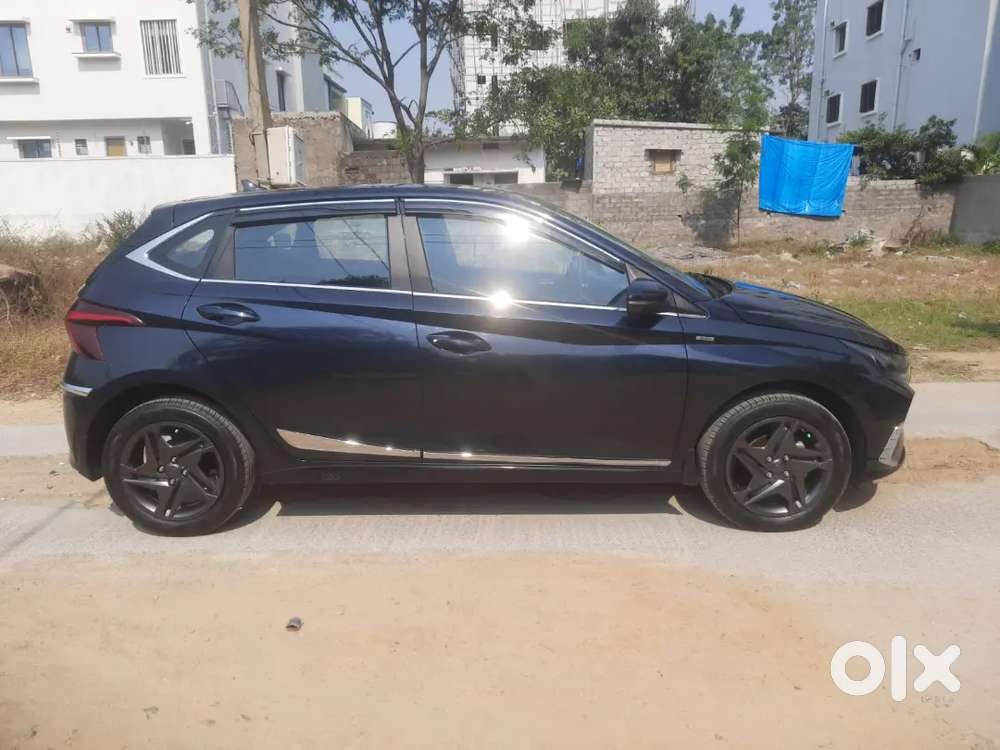 Hyundai I20 Sportz 2023 Model Automatic Petrol Version Well Maintained