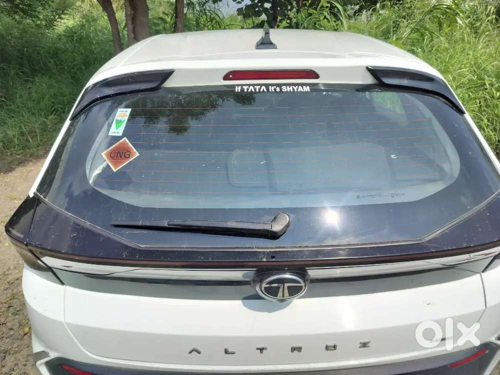 Tata Altroz 1.5 Xe Plus 2025