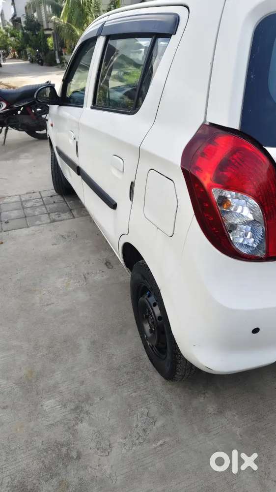 Maruti Alto 800 Aug 2015  43,000 Km   4 New Tyres  New B