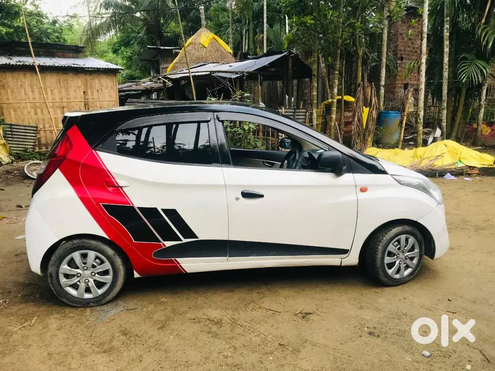 Hyundai Eon 0.8 Sportz 2014 Arjent Sail...