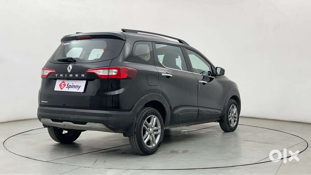 Renault Triber Rxz, 2024, Petrol