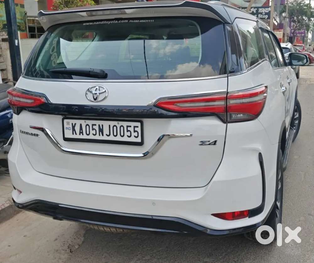 Toyota Fortuner Legender 2023