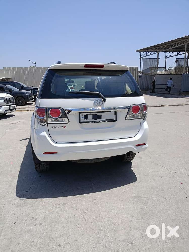 Toyota Fortuner 3.0 4x2 Mt, 2014, Diesel