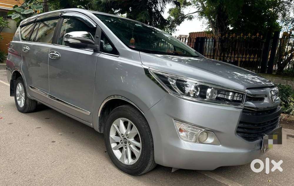 Toyota Innova Crysta 2.4 V, 2017, Diesel