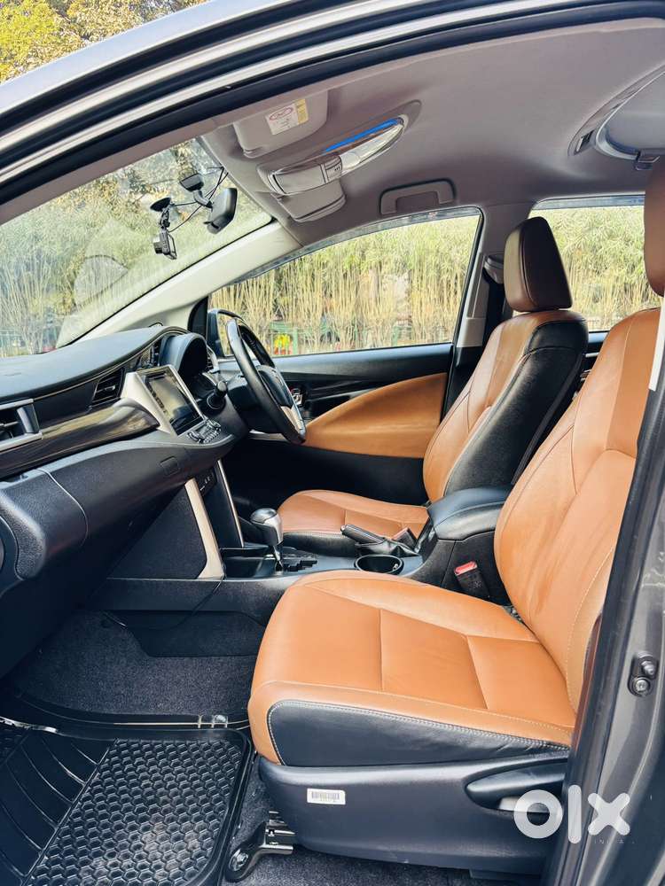 Toyota Innova Crysta 2.7 Zx At, 2018, Petrol