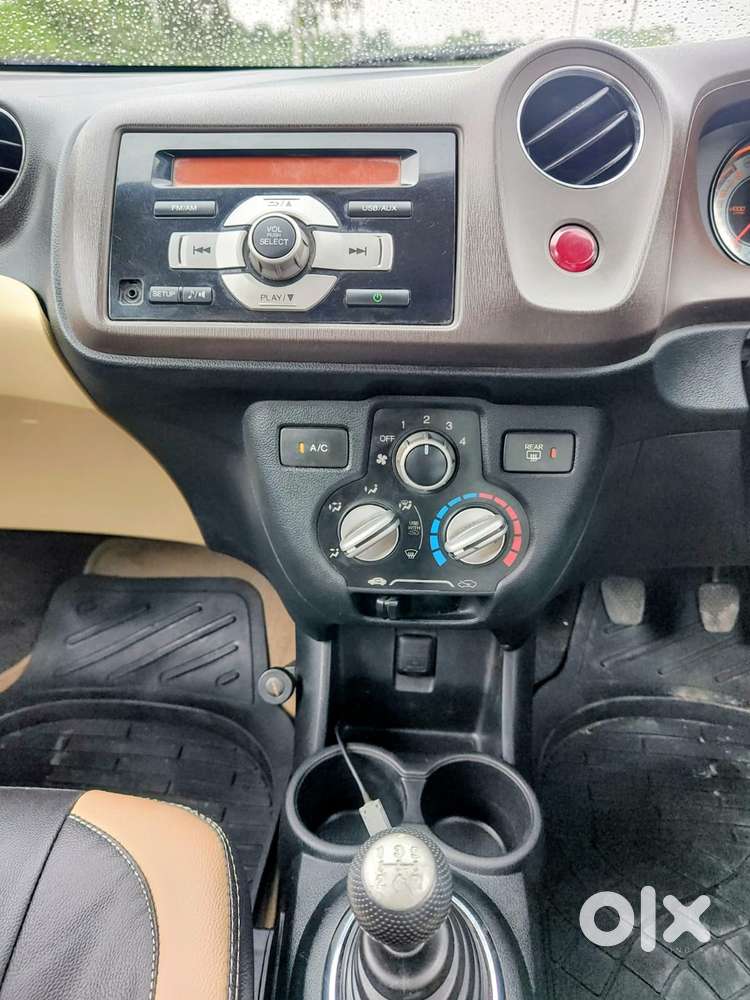 Honda Brio S Mt, 2013, Petrol
