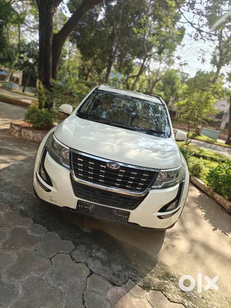 Mahindra Xuv500 2019 Diesel 90000 Km Driven