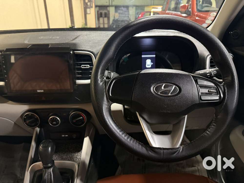 Hyundai Venue E 1.2 Petrol, 2024, Petrol