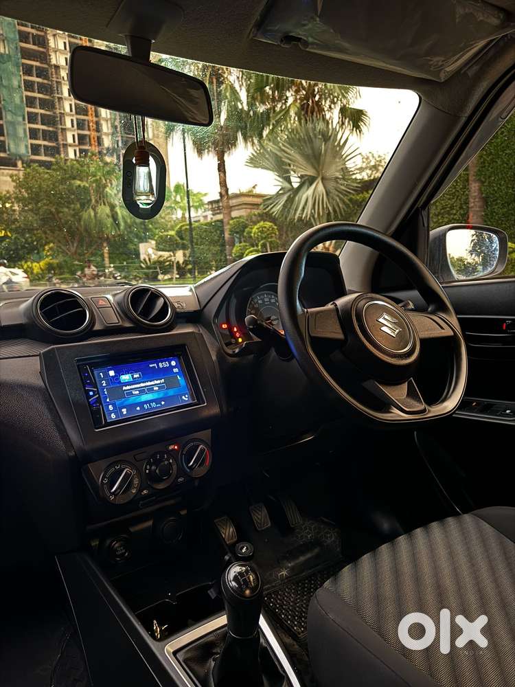 Maruti Suzuki Swift 1.2 Lxi (o), 2021, Petrol