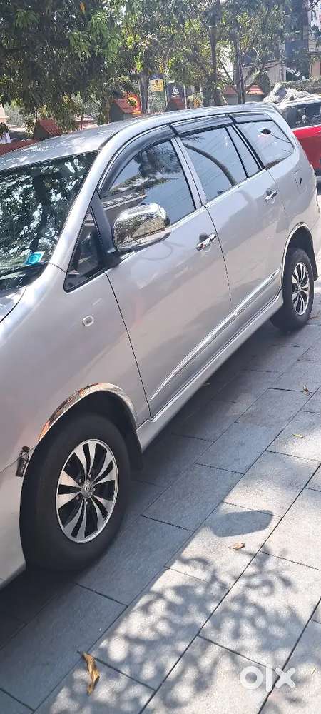 Toyota Innova 2016 Diesel Well Maintained