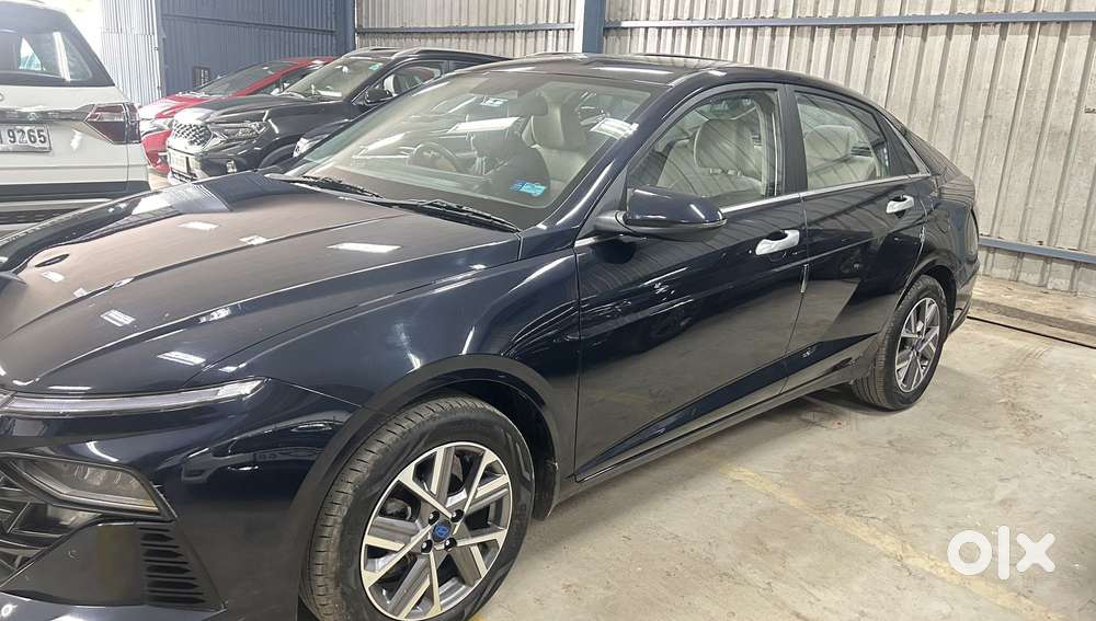 Hyundai Verna 1.5 Sx (o) Ivt, 2024, Petrol