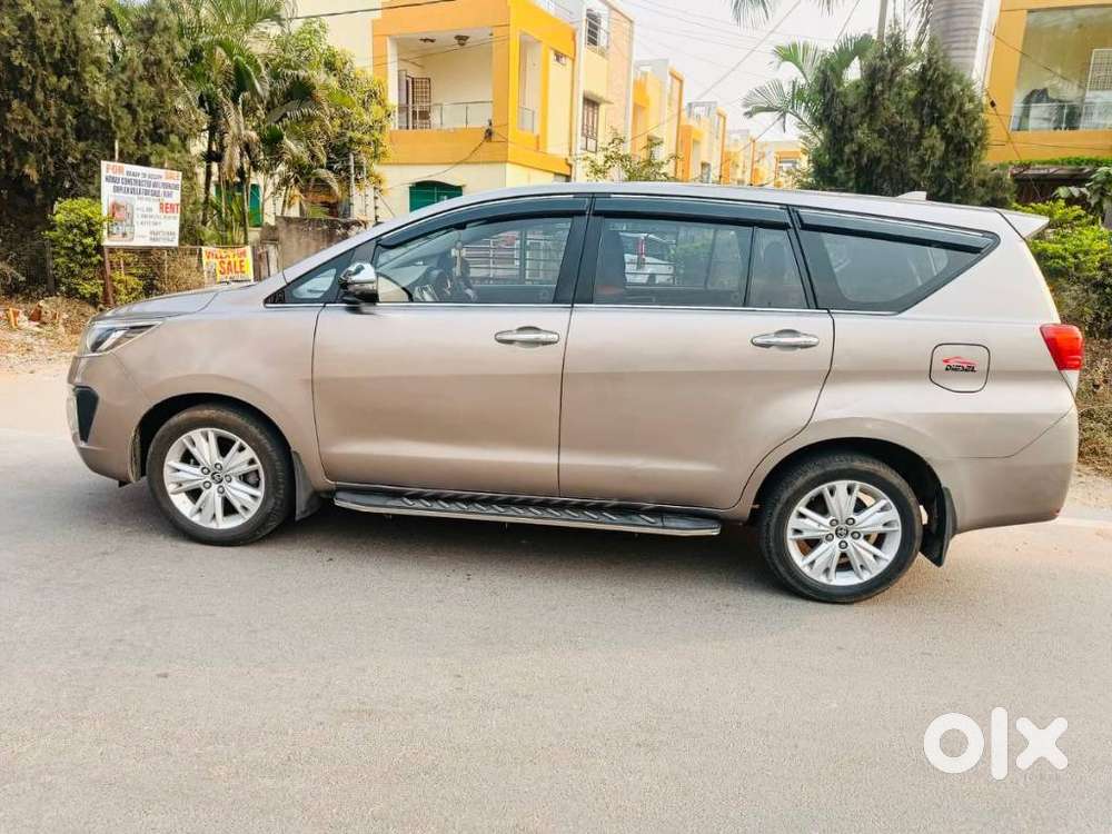 Toyota Innova Crysta 2.8z Automatic, 2018, Diesel