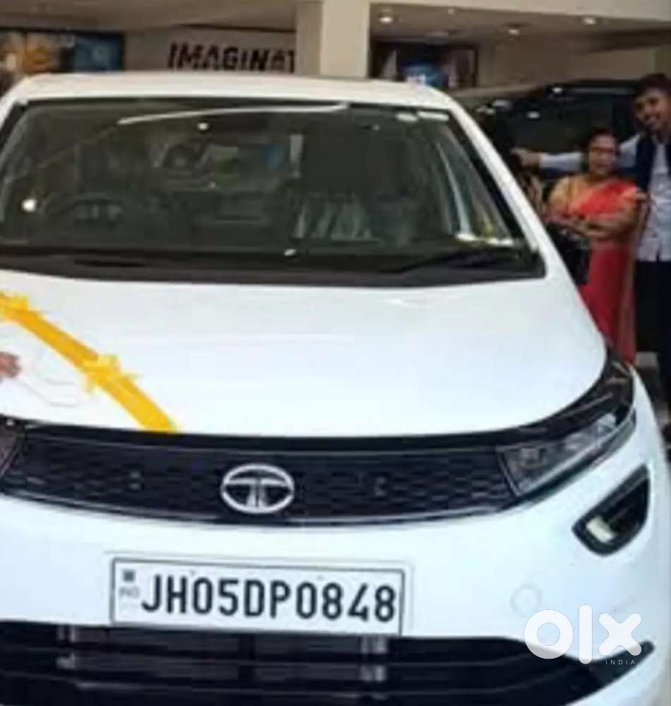Tata Altroz Xm+(s) Model Of 2023 Petrol Version White Colour