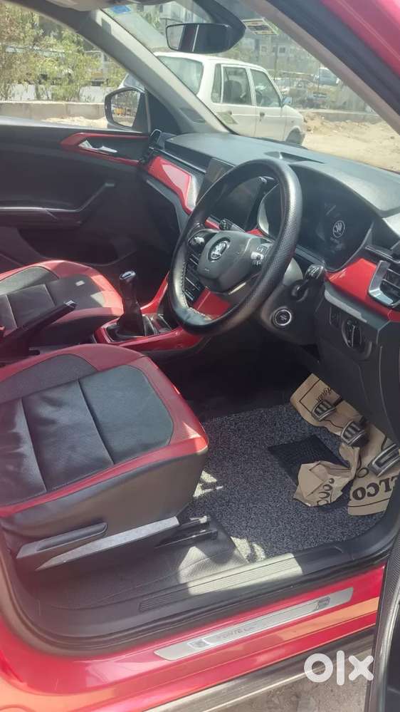 Skoda Kushaq Monte Carlo 1.0l Tsi Mt, 2022, Petrol