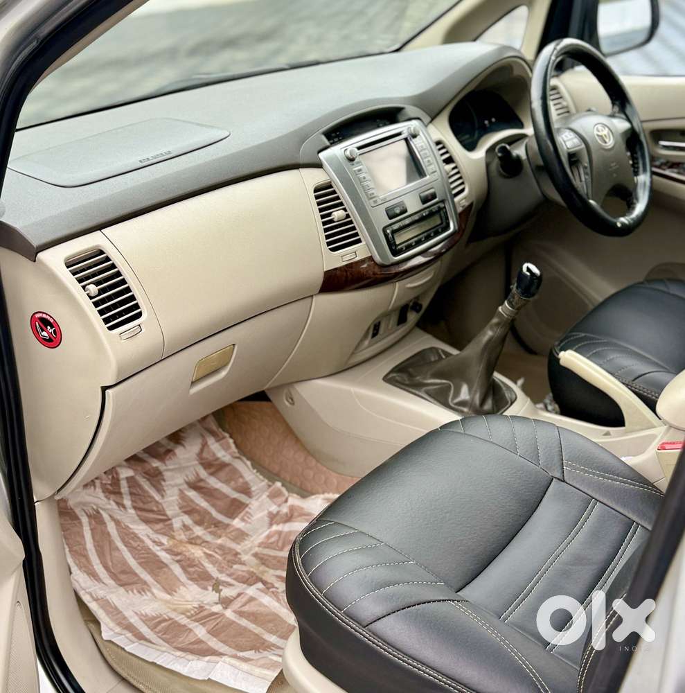 Toyota Innova 2.5 V 7 Str, 2012, Diesel