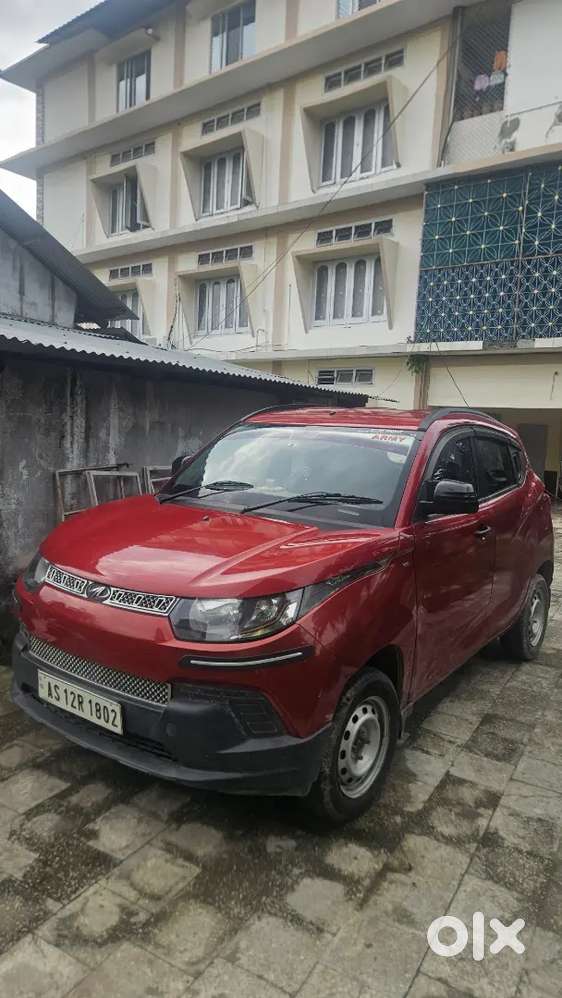 Mahindra Kuv100 Nxt Petrol 2017