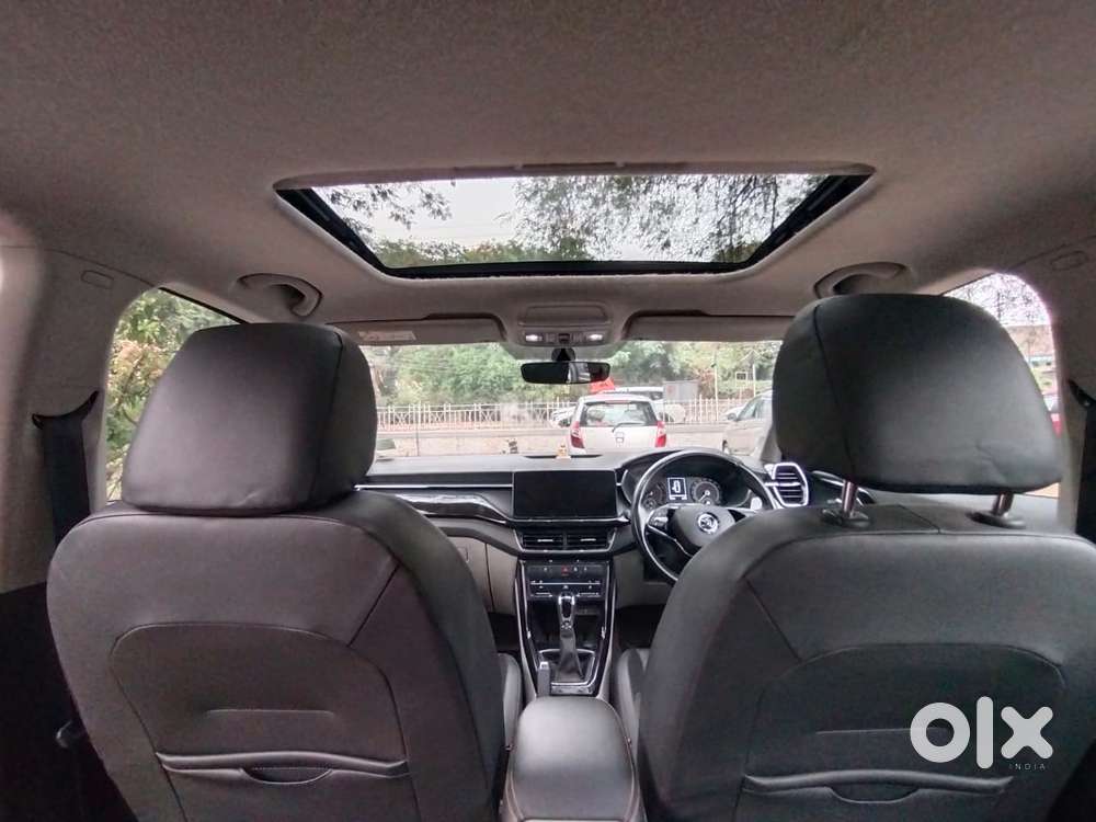 Skoda Kushaq 1.0 Tsi Style At, 2022, Petrol