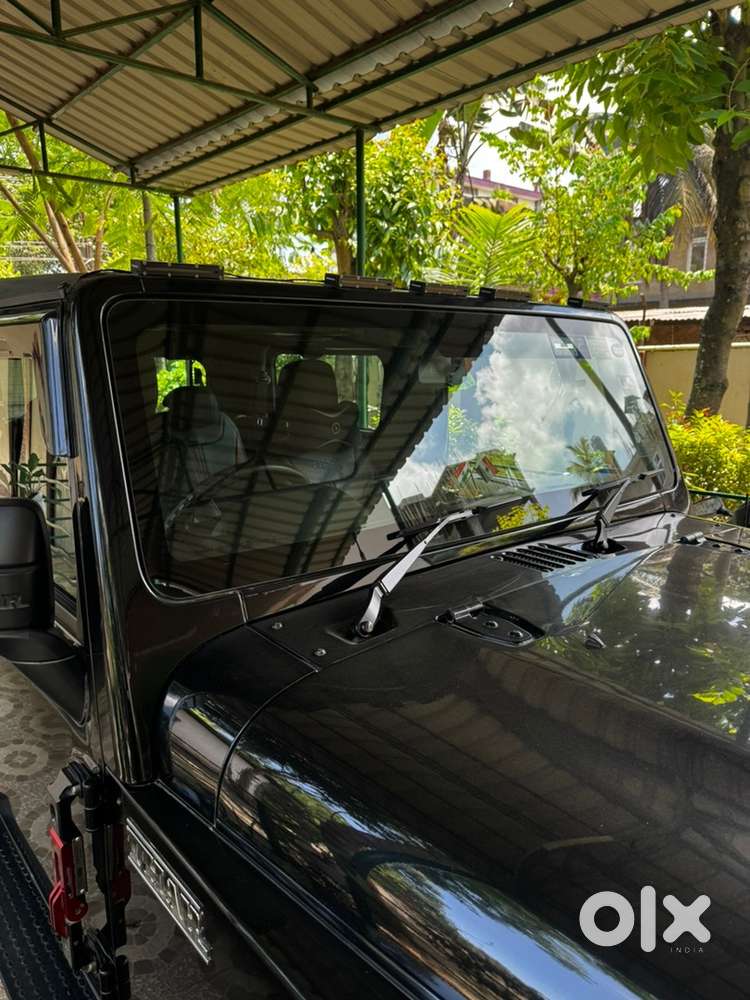 Mahindra Thar Petrol 4 By 4 Top Model .