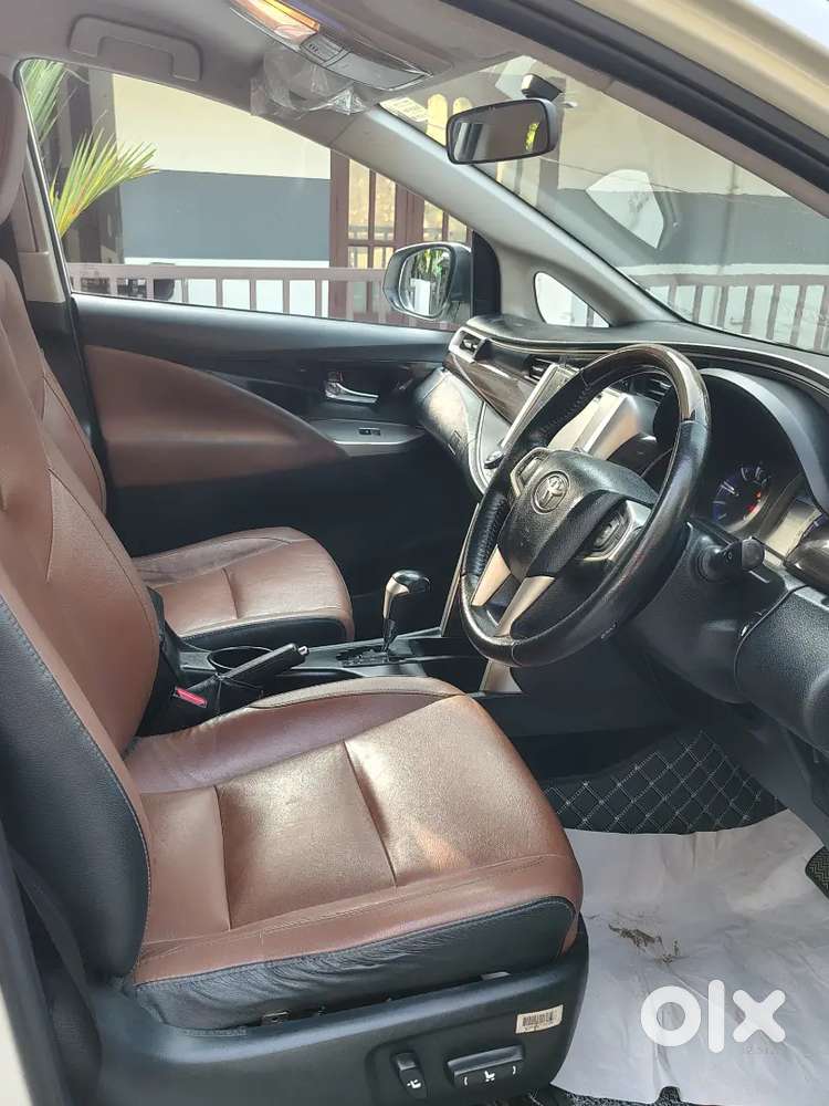 Toyota Innova Crysta Z 2016 Diesel Automatic