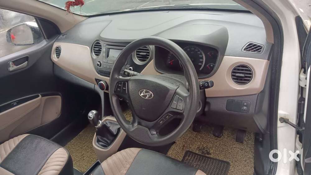 Hyundai Grand I10 2013-2016 Sportz Edition, 2015, Petrol