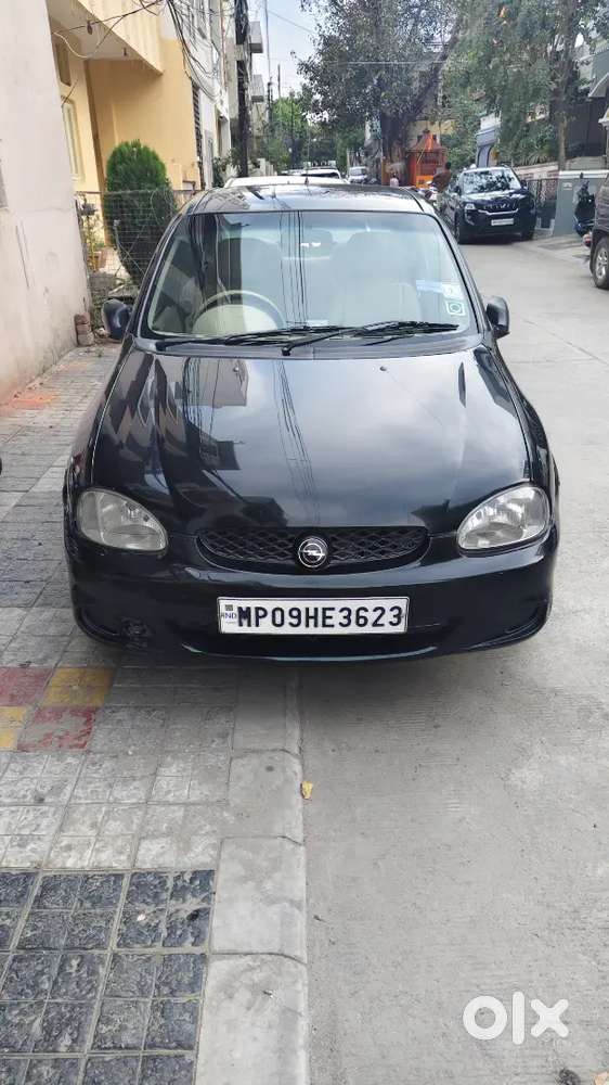 Opel Corsa 2005 Full Original 1st Owner New Kagaj New Tyre New Battery