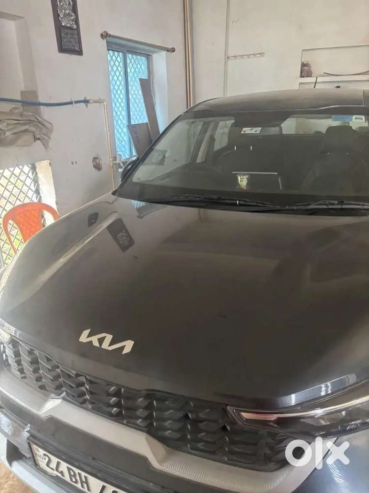 Kia Sonet 2024 Petrol 1413 Km Driven