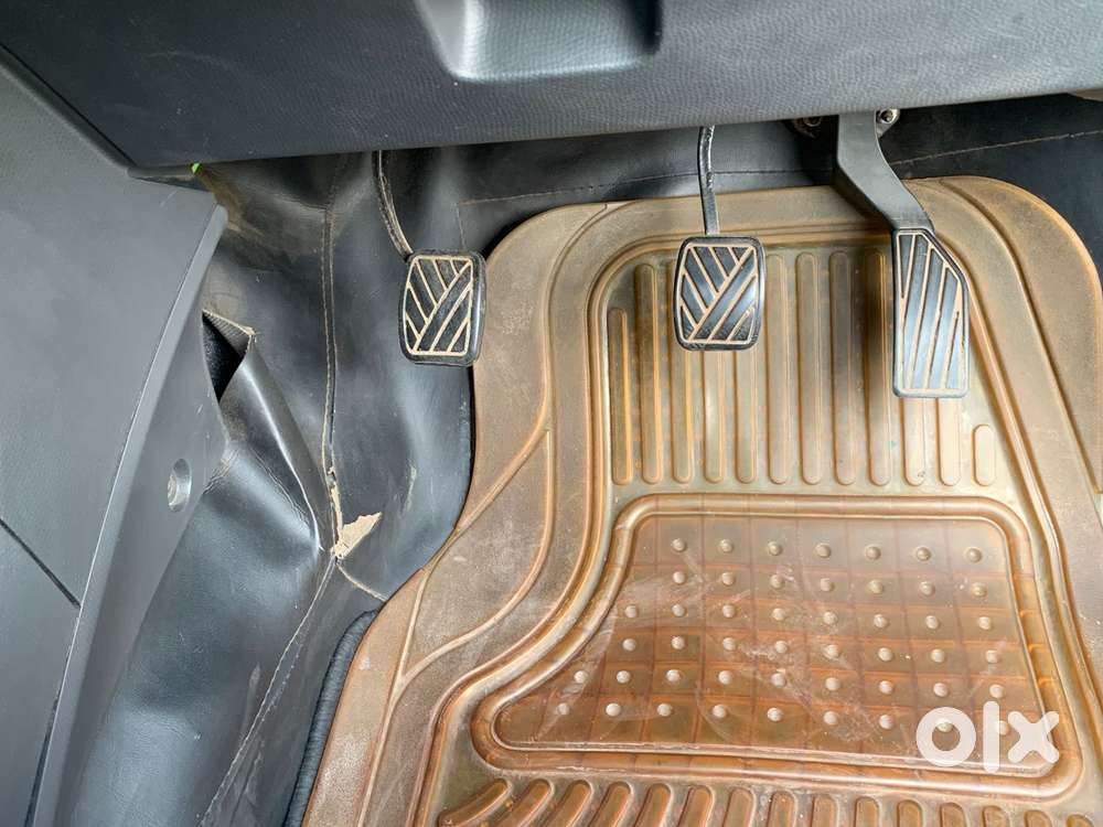 Maruti Suzuki Swift Dzire Vxi(o) Mt, 2011, Petrol