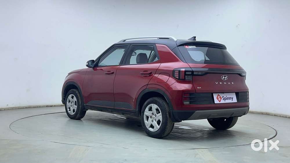 Hyundai Venue Sx Dual Tone, 2022, Petrol