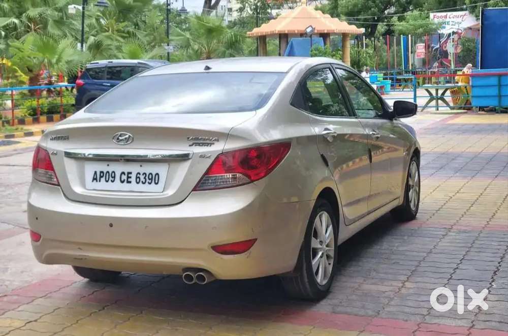 Hyundai Verna 2011 Diesel 75200 Km Driven