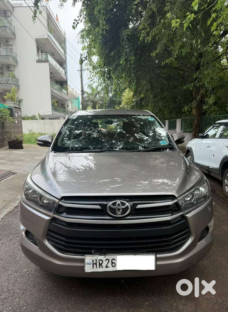 Toyota Innova Crysta 2.4 G Mt, 2016, Diesel