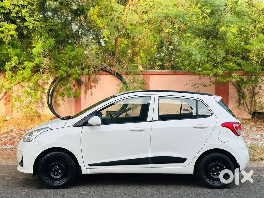 Hyundai Grand I10 Sportz 1.2 Kappa Vtvt, 2017, Cng & Hybrids