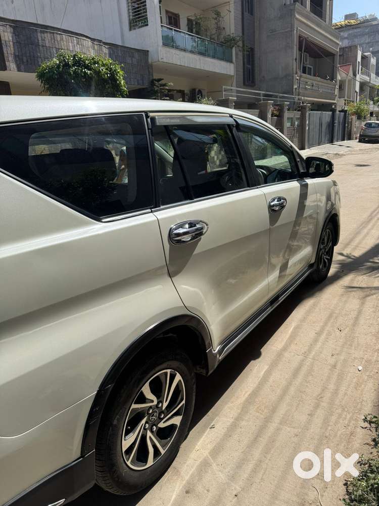 Toyota Innova Crysta Touring Sport 2.4 Mt, 2017, Diesel