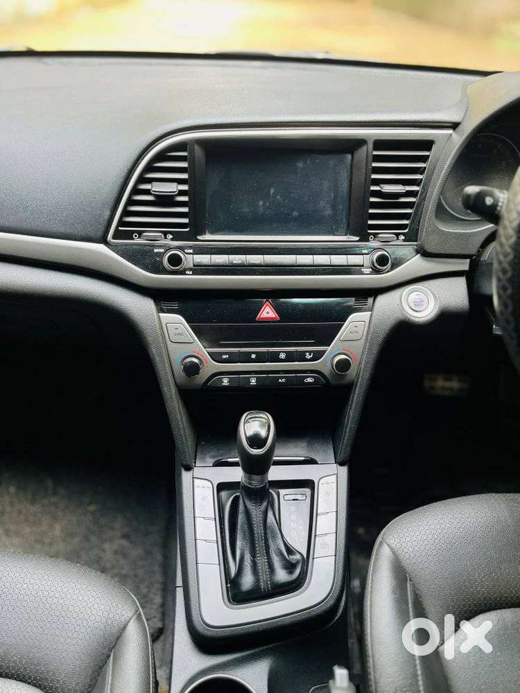 Hyundai Elantra 1.6 Sx Option, 2017, Petrol