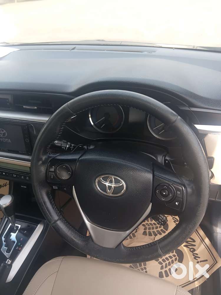 Toyota Corolla Altis 2013-2017 Vl At, 2017, Petrol