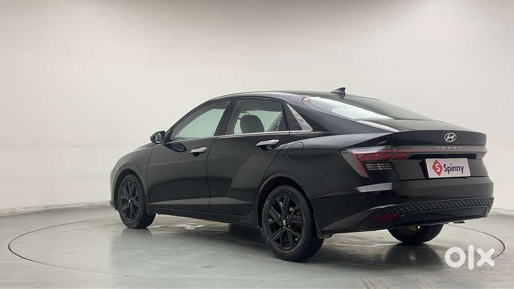 Hyundai Verna 1.5 Sx (o) Turbo Petrol Dct, 2023, Petrol