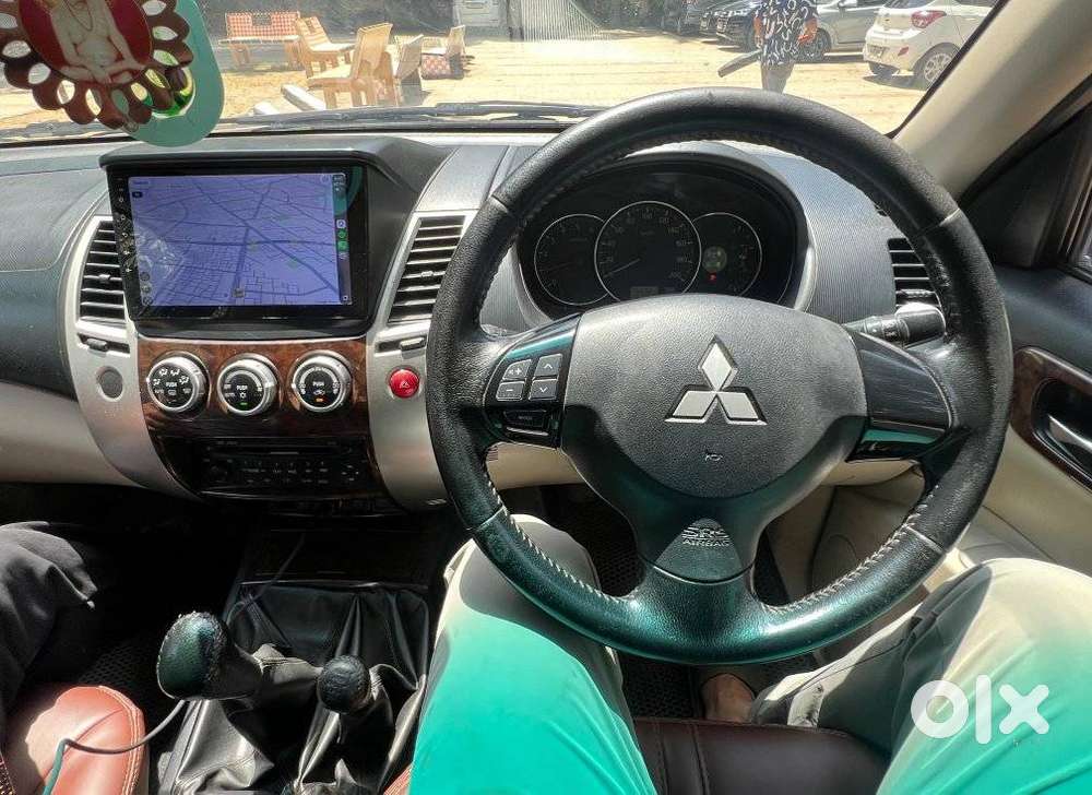 Mitsubishi Pajero Sport 2.5 Manual, 2013, Diesel