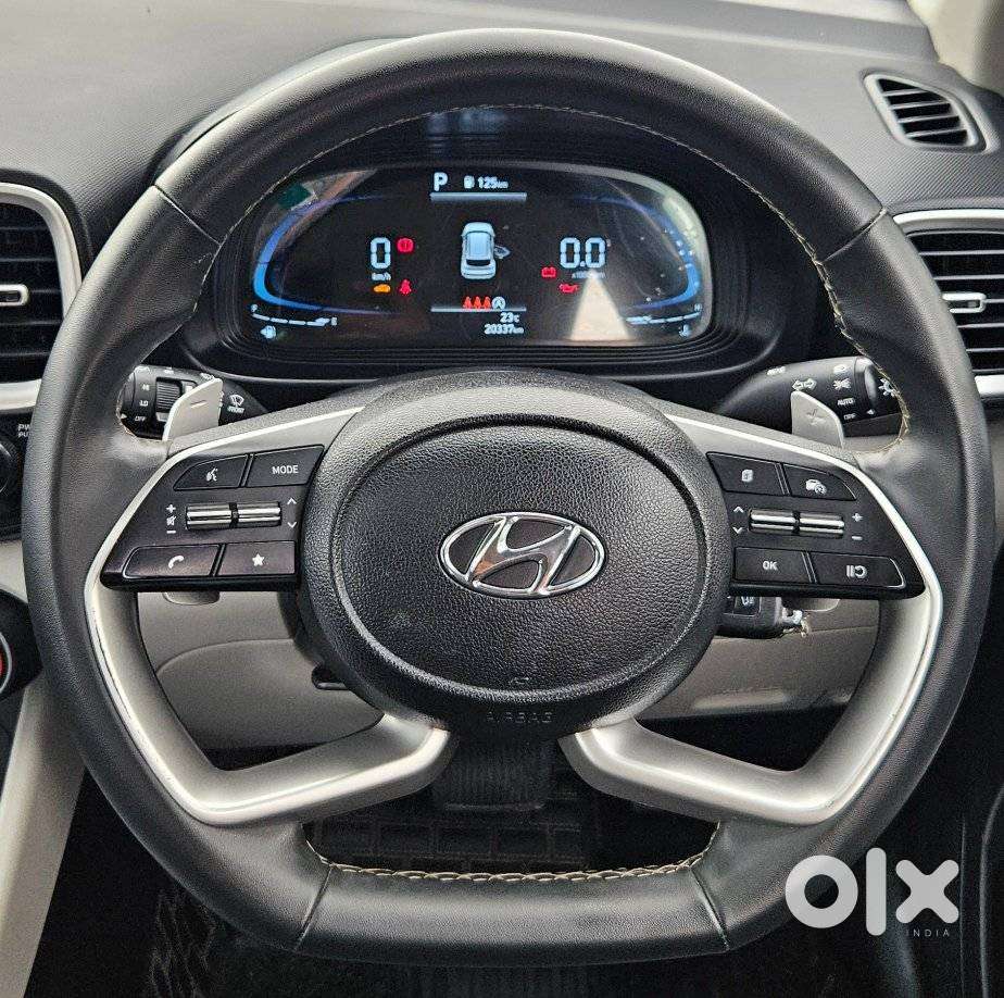 Hyundai Venue 1.0 S (o) Turbo Dct, 2024, Petrol