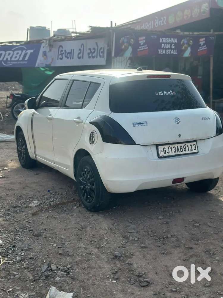 Maruti Suzuki Swift 2016 Diesel 140000 Km Driven
