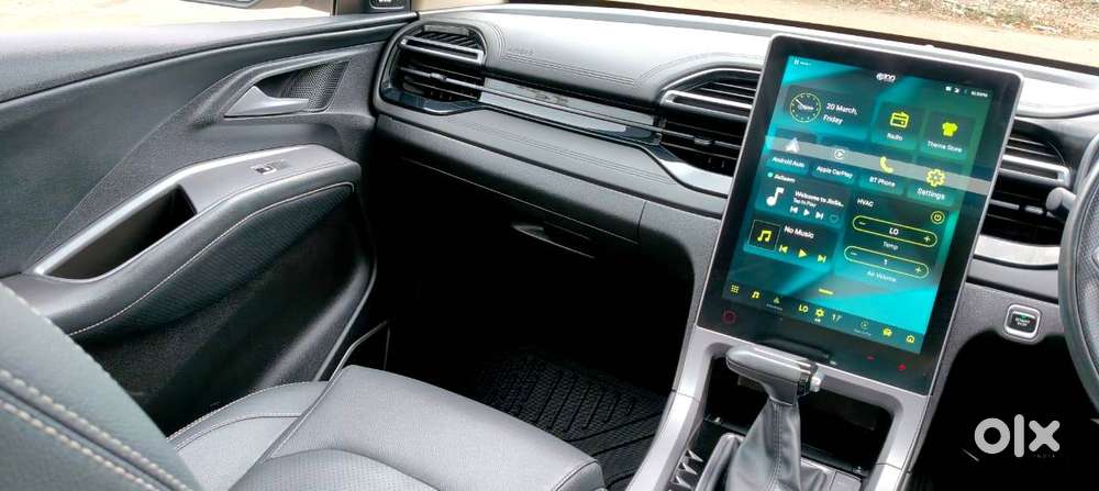 Mg Hector Plus Sharp Pro Blackstorm 1.5 Turbo Petrol Cvt 7 Str, 2024..