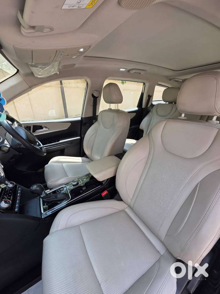 Mahindra Xuv700 Luxury Fully Automatic 2022 Petrol 48000 Km Driven