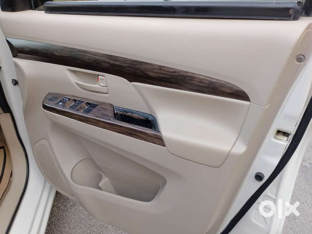 Maruti Suzuki Ertiga Vxi, 2018, Cng & Hybrids