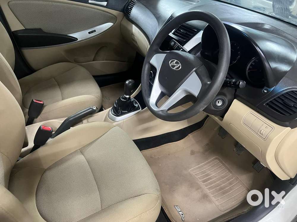 Hyundai Verna 1.6 Fluidic Vtvt S (o), 2014, Petrol