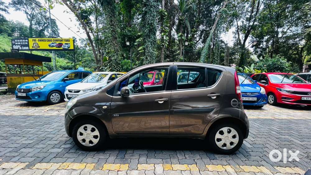 Maruti Suzuki Ritz Vxi, 2012, Petrol