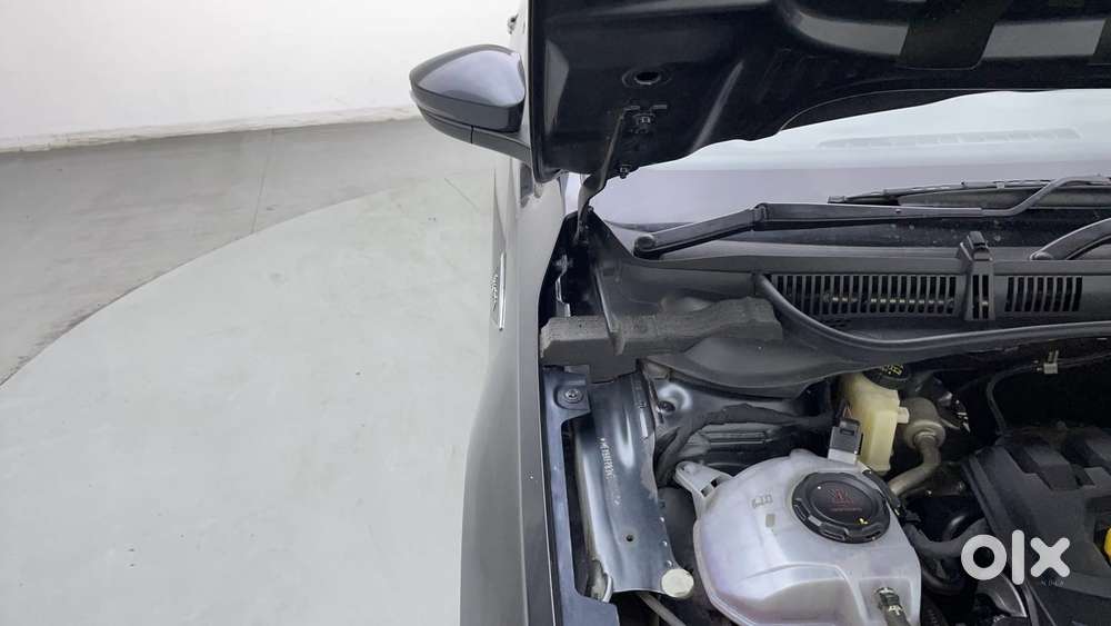 Skoda Slavia Style 1.5l Tsi Dsg, 2022, Petrol