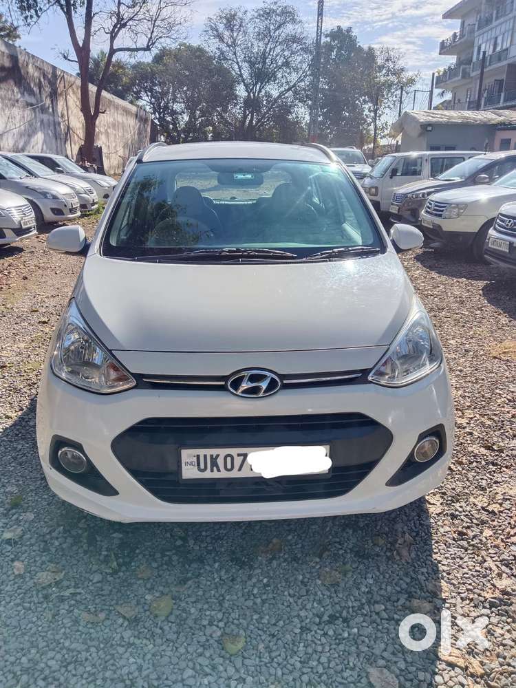 Hyundai Grand I10 2013-2016 Sportz, 2016, Petrol