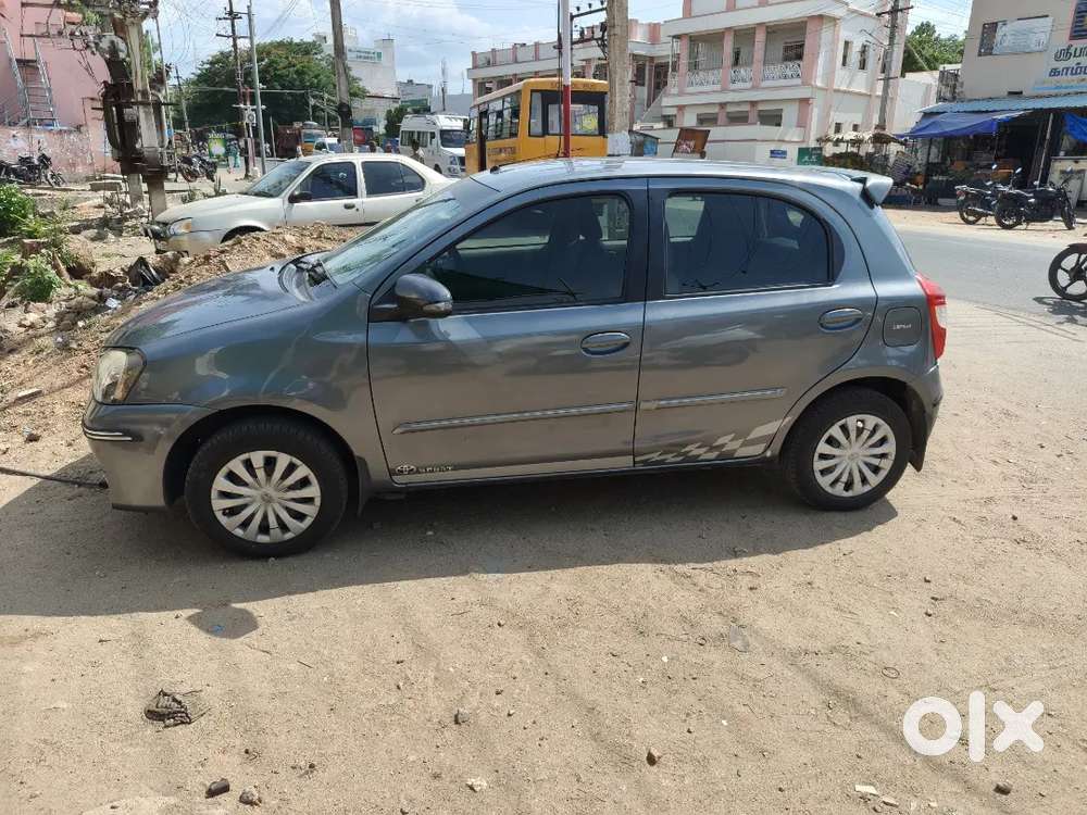 Toyota Etios Liva 2015