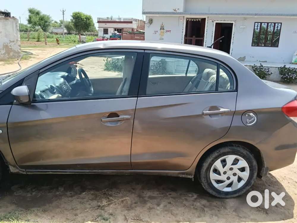 Honda Amaze Diesel 2014 Variant
