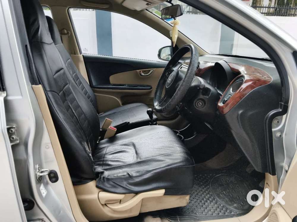 Honda Brio Vx Mt, 2015, Petrol