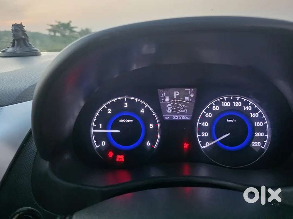 Hyundai Verna 2016 Sx(o) At Diesel Top Model For Sale