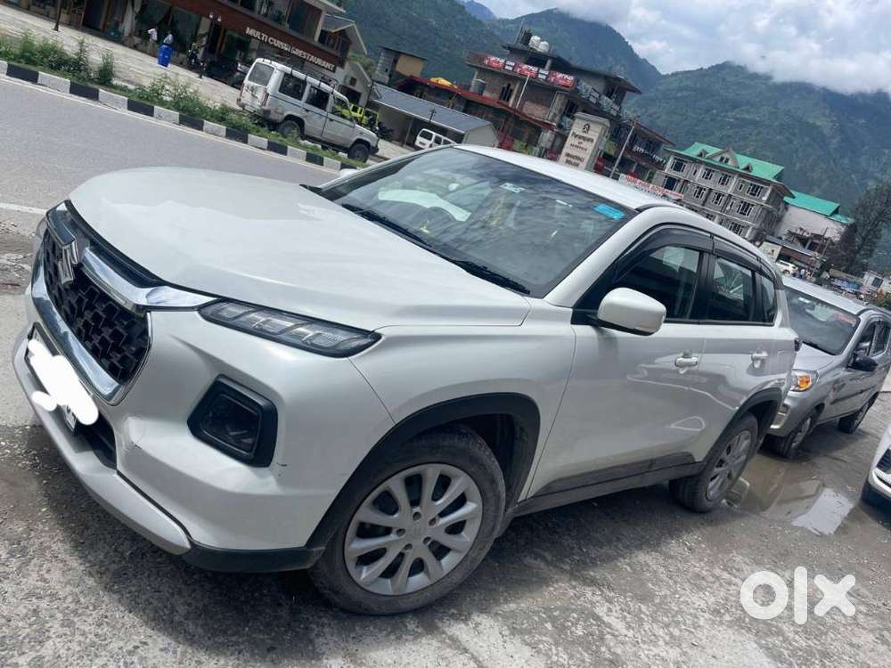 Maruti Suzuki Grand Vitara, 2023, Petrol